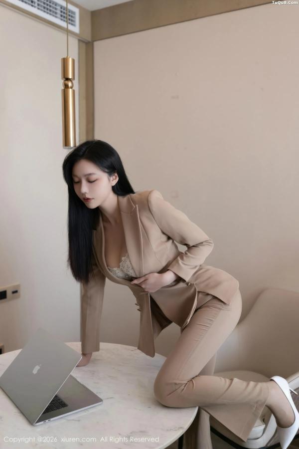 安然Maleah  [XiuRen]高清写真图 2026.01.27 No.11282 安然anran 白色蕾丝内衣第5张图片